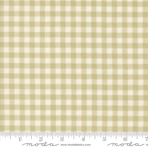 Handmade Sweetness Ribbon Candy Stripe Pear Quilting Cuddle | Moda
