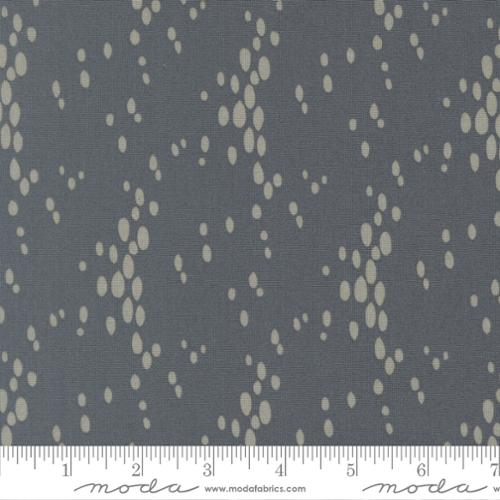 Arabesque Collection with Vista Blenders Dots in Dusk for Moda