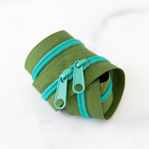 30" Zipper - Lagoon from Moda