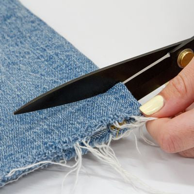 Ultra Sharp 8" Scissors - Nifty Notions