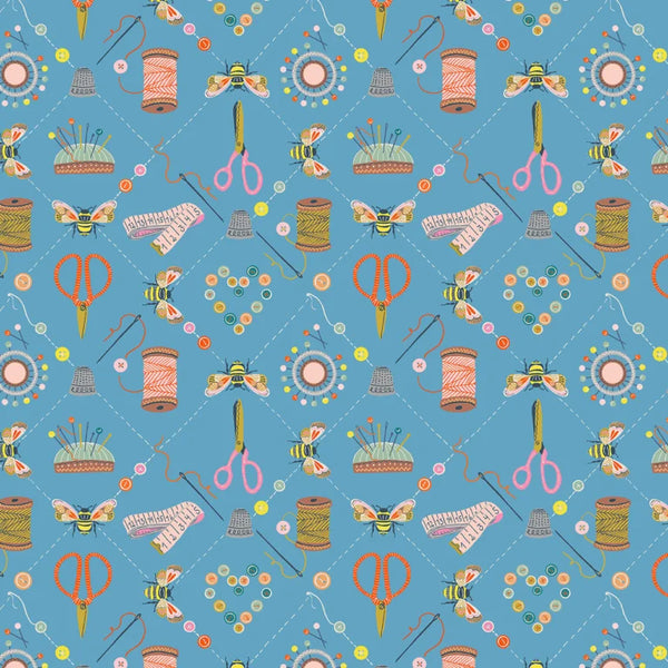 Country Club Sewing Bee Stitching 44/45"