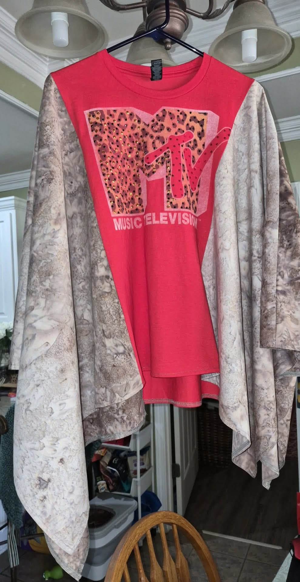 Upcycle Class: Reimagine a T-Shirt — September 24