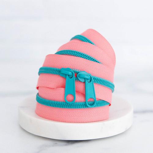 30" Zipper - Flamingo SSCZ44